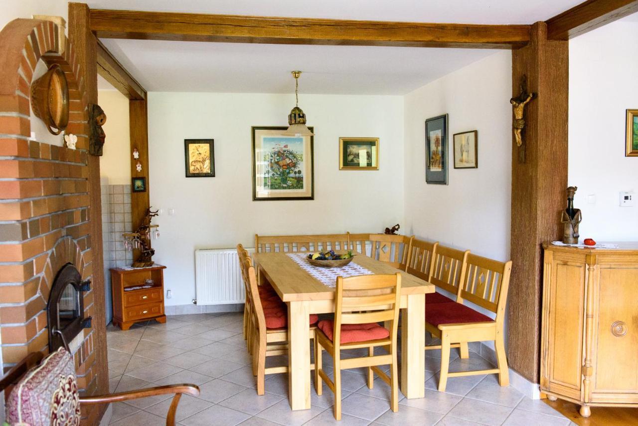 Ruralna Kuca 'Villa Zagorka' Za Odmor Sa Bazenom I Bocalistem Donja Pacetina Ngoại thất bức ảnh